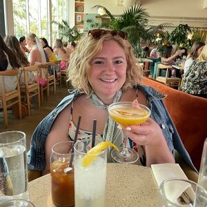 Meet your Posher, Alaina